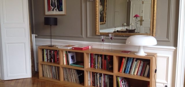 Bibliothèque contemporaine basse