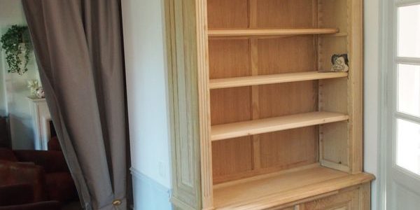 Deux bibliothèques sur mesure de style Louis XVI
