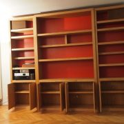 bibliotheque-fond-rouge-3