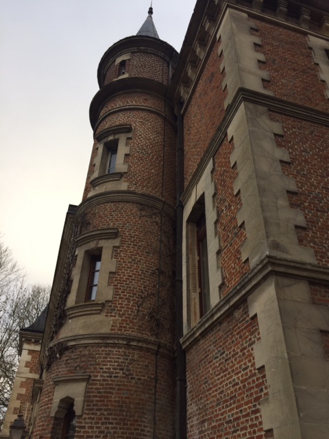 Boiseries et bibliothèques sur mesure pour la décoration d'un château