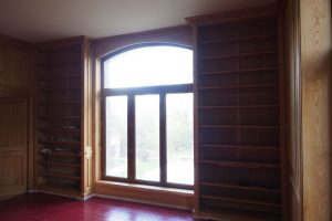 Des bibliothèques et boiseries sur-mesure