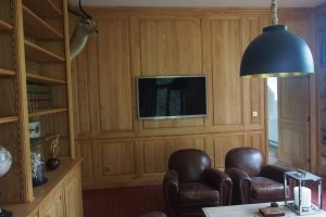 Boiseries hautes et bibliothèques pour un château
