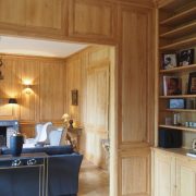 Boiseries hautes et bibliothèques pour un château