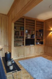 Boiseries hautes et bibliothèques pour un château