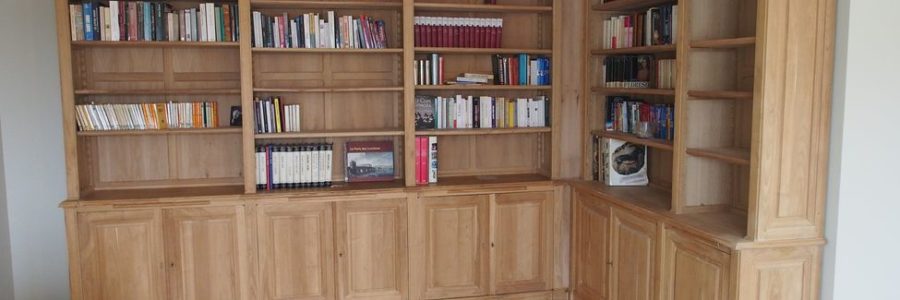 Réalisation d’une bibliothèque d’angle