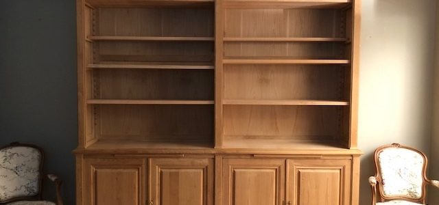 Bibliothèque intemporelle démontable en cas de déménagement