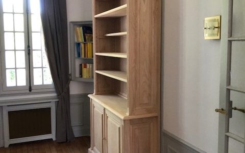 Réalisation de 2 bibliothèques en chataignier