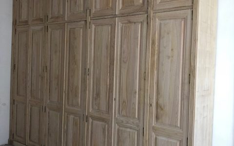 Dressing Royal de style Louis XVI en boit naturel brut