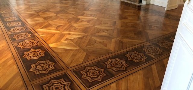 Restauration d’un parquet en marqueterie