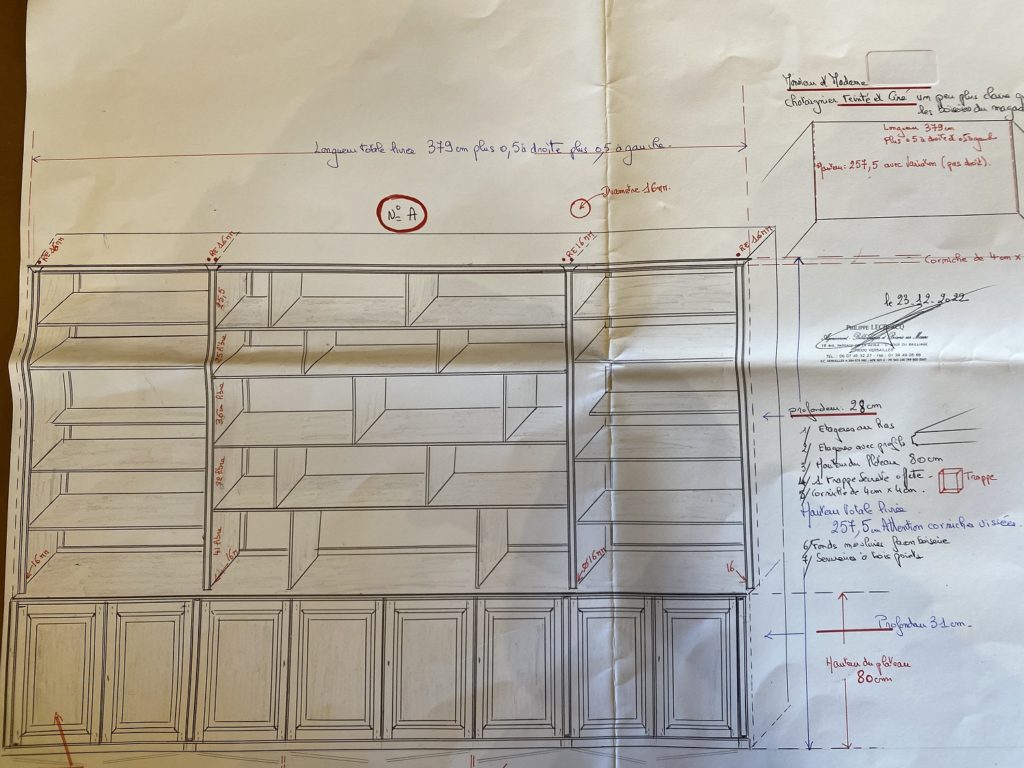 Aménagement d’une pièce dédiée à la lecture et au télétravail