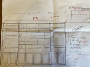 Aménagement d’une pièce dédiée à la lecture et au télétravail