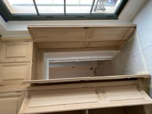 Un menuisier de renom pour la confection de vos portes dérobées