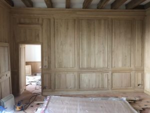 Un menuisier de renom pour la confection de vos portes dérobées