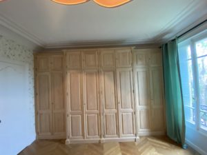 Réalisation de 12 meubles sur mesure