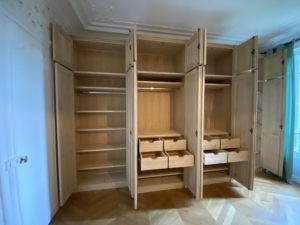 Réalisation de 12 meubles sur mesure