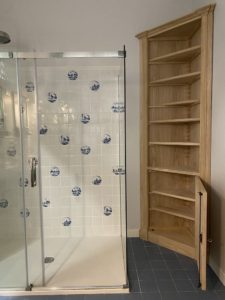Réalisation de 12 meubles