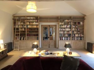 Une paire de bibliothèques pour magnifier votre intérieur